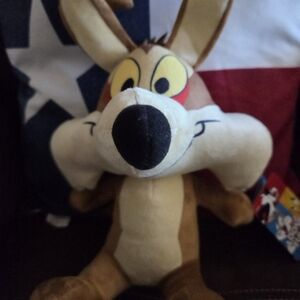 🍍Warner Bros. Looney Tunes Plush Wile E. Coyote